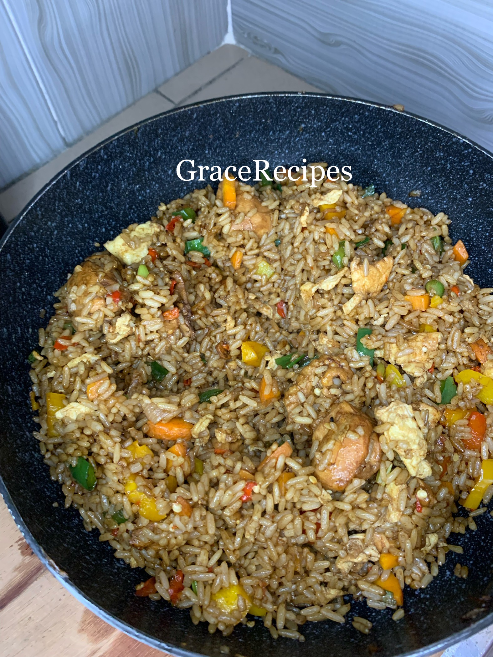 CHICKEN CHINESE FRIED RICE
